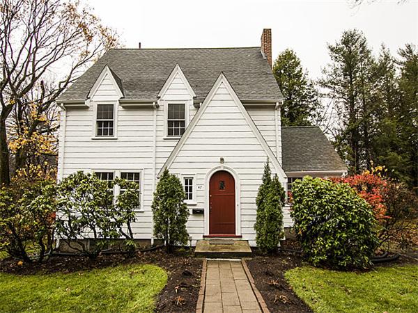 47 Rokeby Road Newton, MA 02468 - Photo 1 of 25 Gallery Image 1