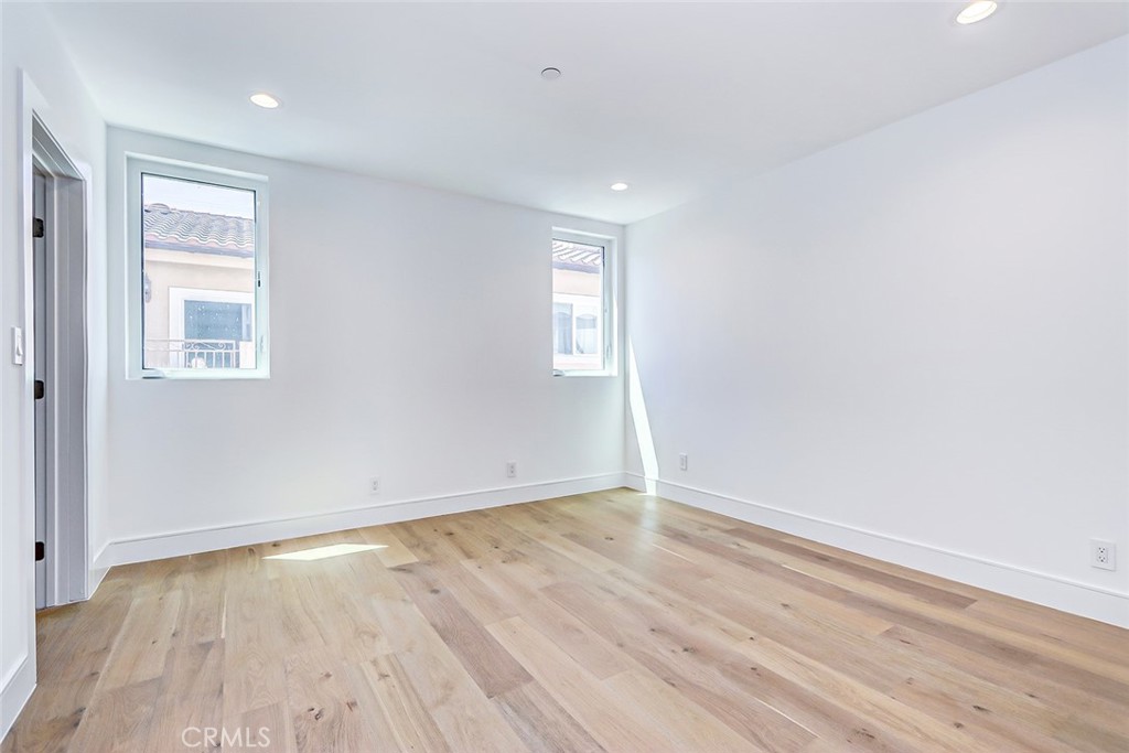 2304 Grant Avenue, Unit B Redondo Beach, CA 90278 - Photo 12 of 27