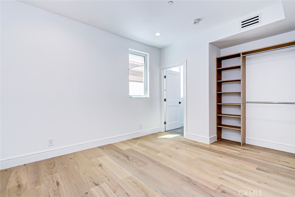 2304 Grant Avenue, Unit B Redondo Beach, CA 90278 - Photo 19 of 27