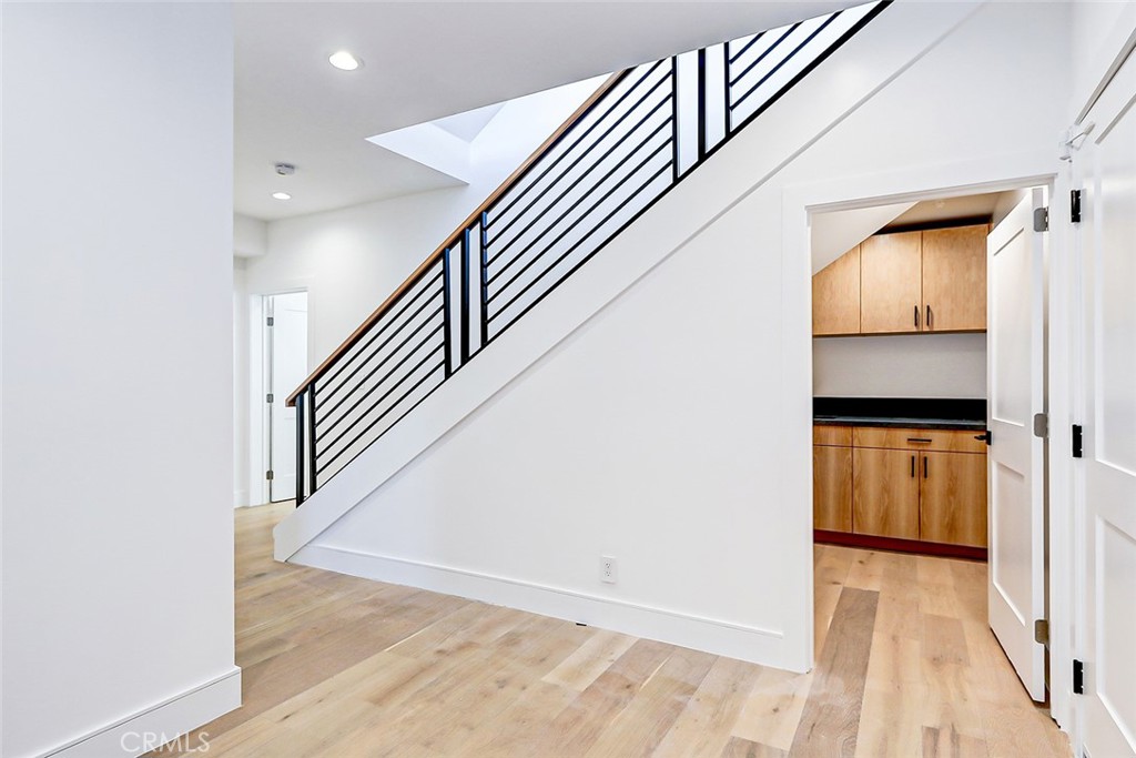 2304 Grant Avenue, Unit B Redondo Beach, CA 90278 - Photo 24 of 27