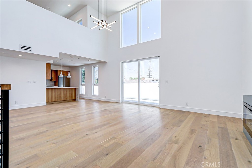 2304 Grant Avenue, Unit B Redondo Beach, CA 90278 - Photo 7 of 27