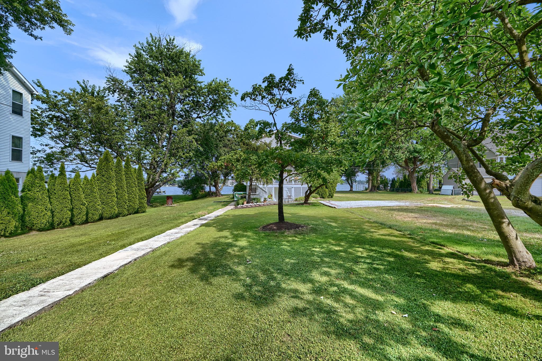 1103 Chester Road Middle River, MD 21220 - Photo 5 of 65