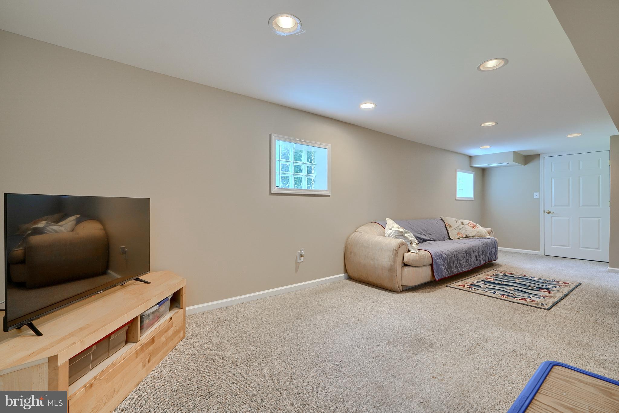 1103 Chester Road Middle River, MD 21220 - Photo 62 of 65