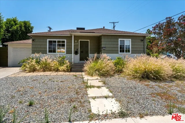 $3,500 | 17512 Bullock Street, Encino, CA 91316