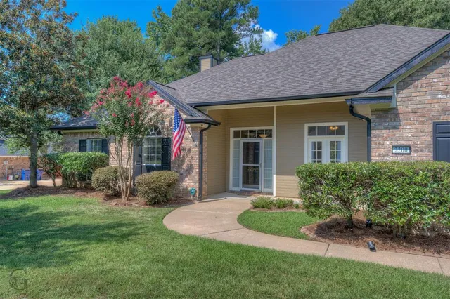 $434,900 | 2200 Grapevine Lane, Haughton, LA 71037
