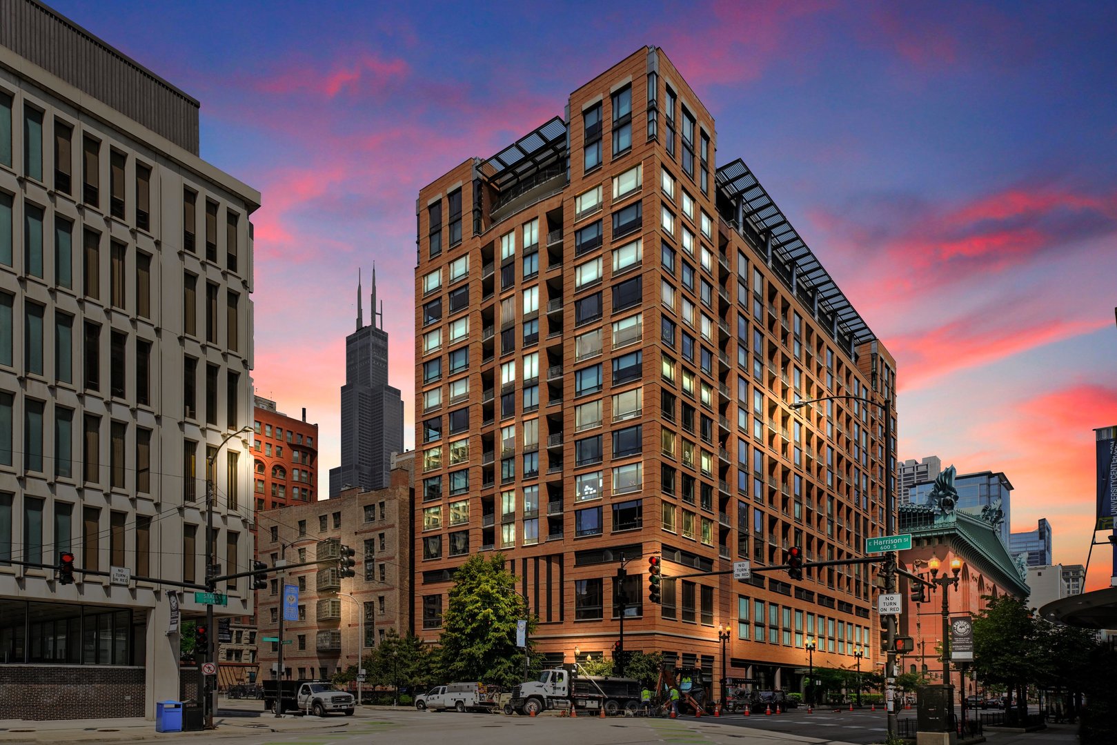 520 South State Street, Unit 503 Chicago, IL 60605 - Photo 2 of 25 a view of a building
