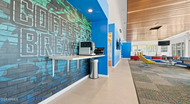 $1,404 | 6025 West Thomas Road, Unit 1, Phoenix, AZ 85033