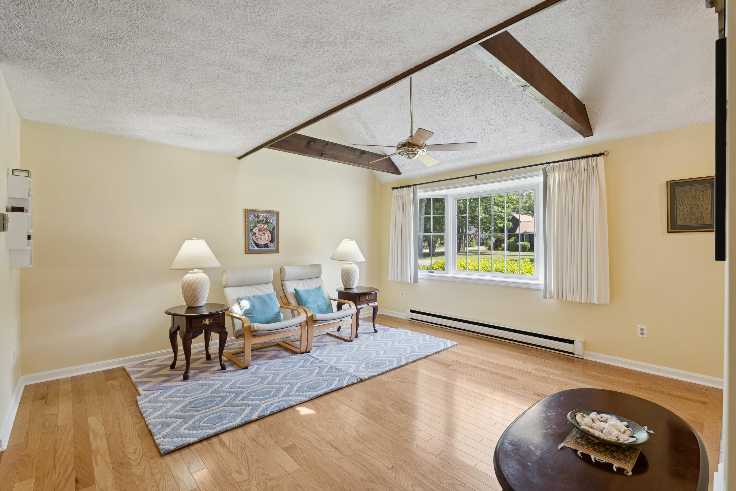 13 Cluf Bay Road, Unit 13 Brunswick, ME 04011 - Photo 7 of 43 Living Room