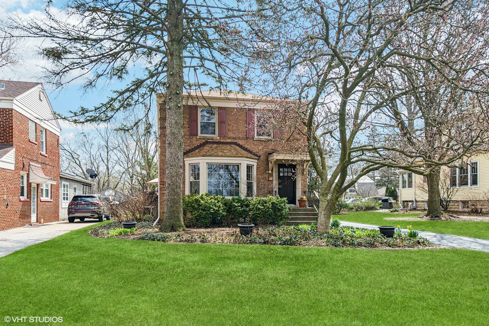 2135 Maple Road Homewood, IL 60430 - Photo 1 of 18