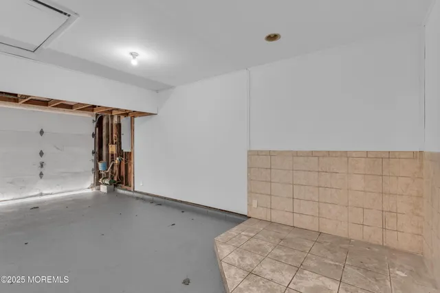 $2,550 | 64 Georgetown Boulevard, Barnegat, NJ 08005