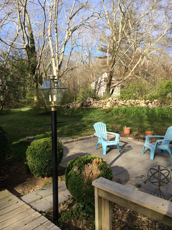 369 Old County Road Westport, MA 02790 - Photo 4 of 6 Gallery Image 4