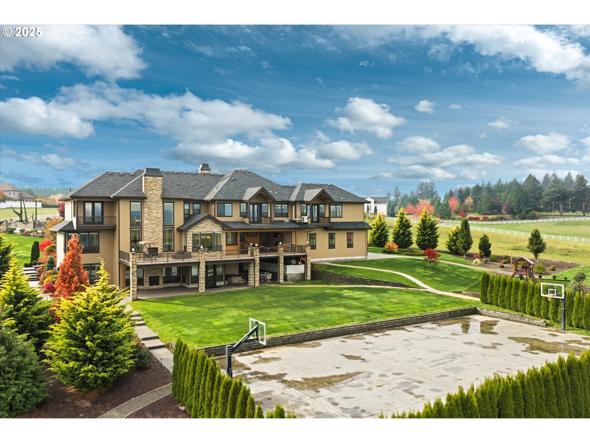 900 Northwest 216th Circle Ridgefield, WA 98642 - Photo 43 of 47 a view of a house with a big yard