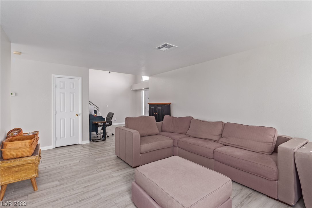 2013 Riva Del Garda Place Las Vegas, NV 89134 - Photo 6 of 35