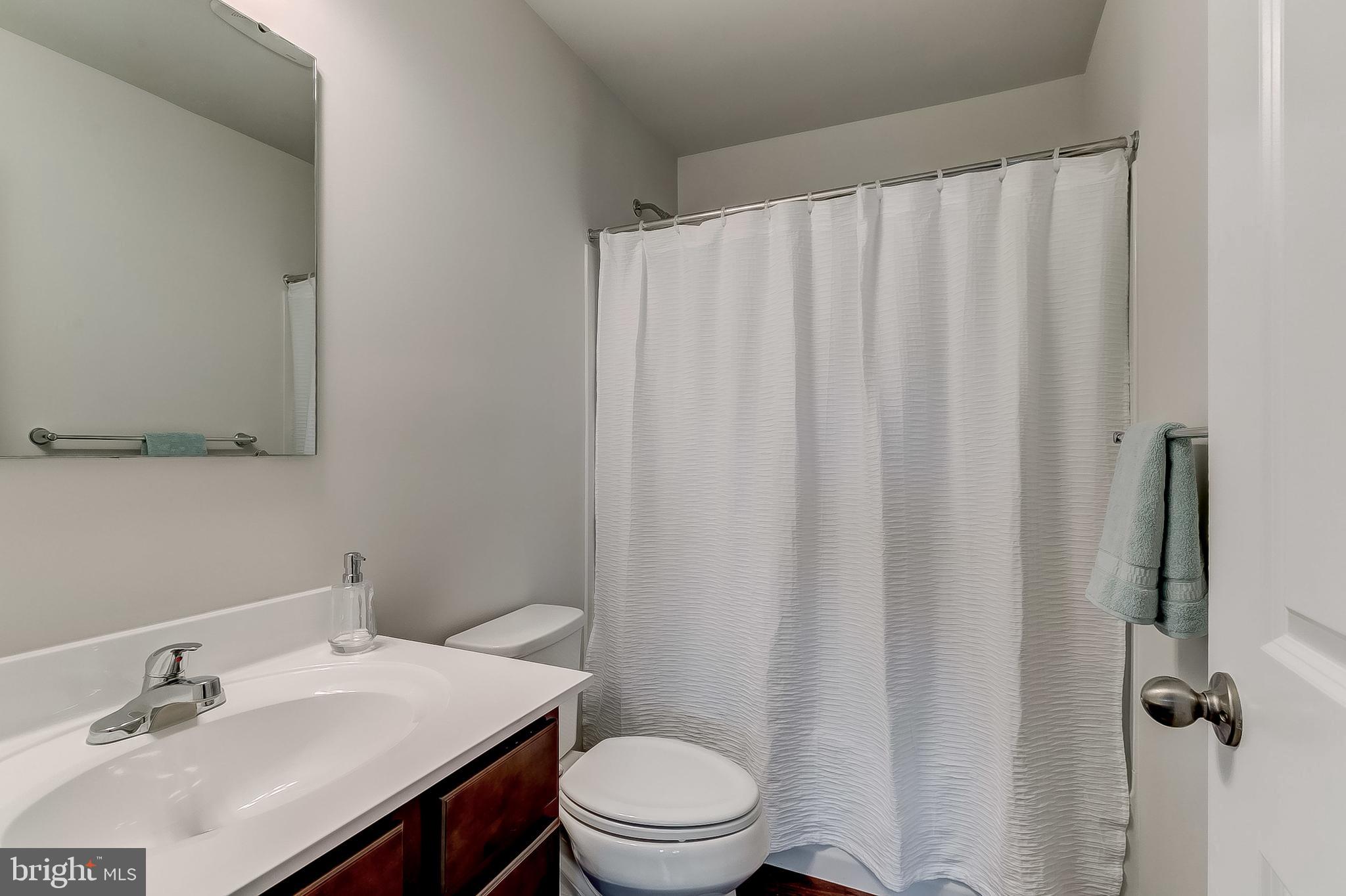 1206 Reames Road Baltimore, MD 21220 - Photo 29 of 40 Hall bath for Bedrooms #2 and #3