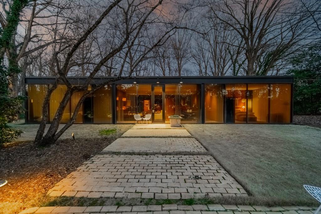 9331 Providence Road Charlotte, NC 28270 - Photo 39 of 39 a front view of a house