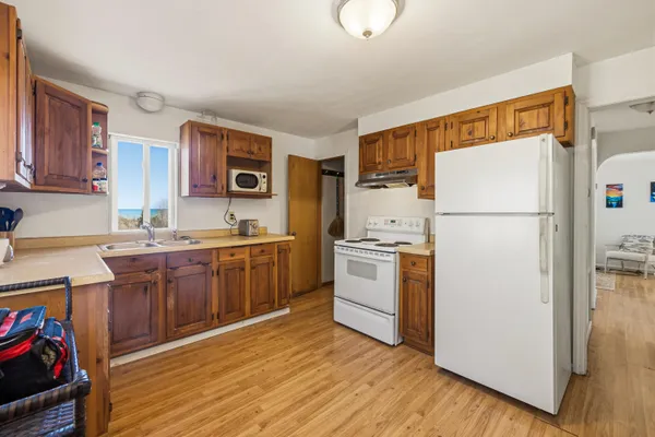 $2,800 | 446 North Powers Street, Port Washington, WI 53074