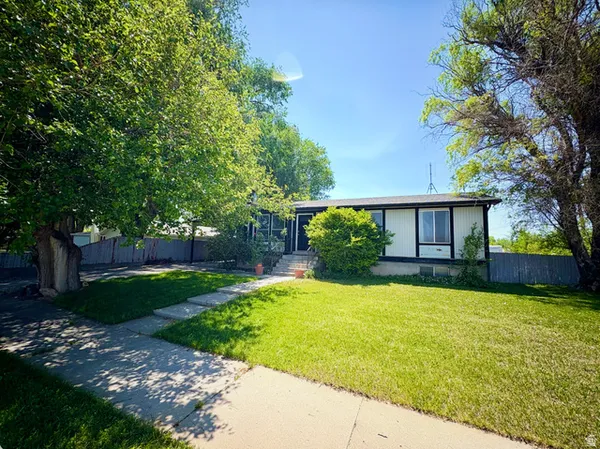 $325,000 | 391 North 100 West, Delta, UT 84624