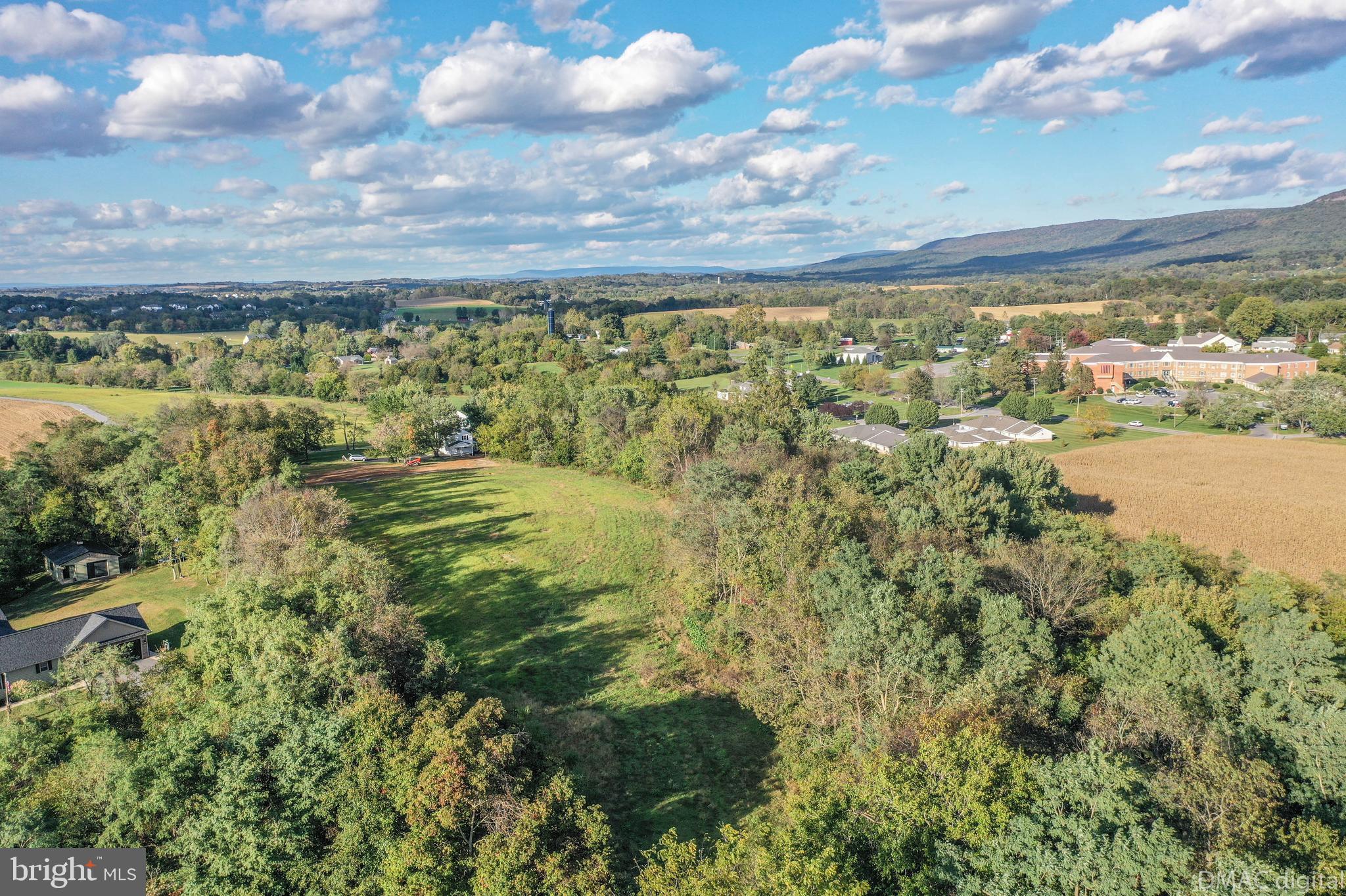 8504 Mapleville Road Boonsboro, MD 21713 - Photo 8 of 29 Gallery Image 8