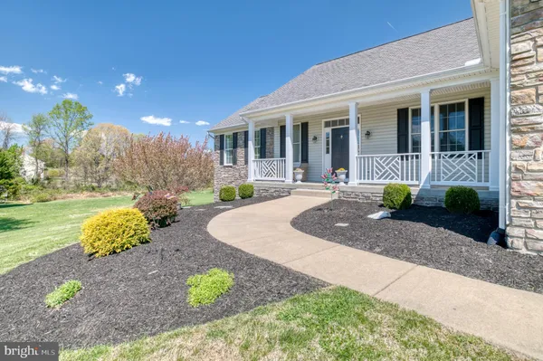 $735,000 | 19272 Windsong Court, Culpeper, VA 22701