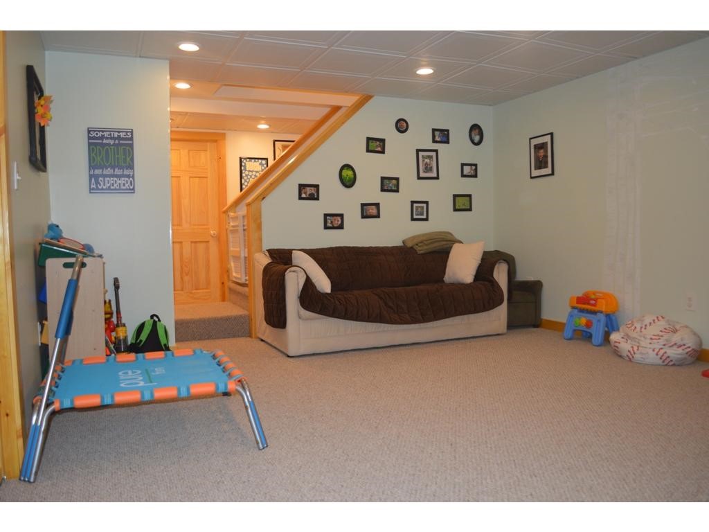 966 Creed Hill Road Pittsford, VT 05763 - Photo 22 of 27