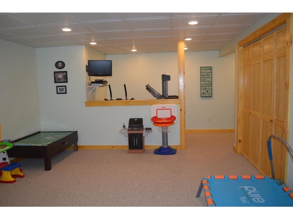 966 Creed Hill Road Pittsford, VT 05763 - Photo 23 of 27
