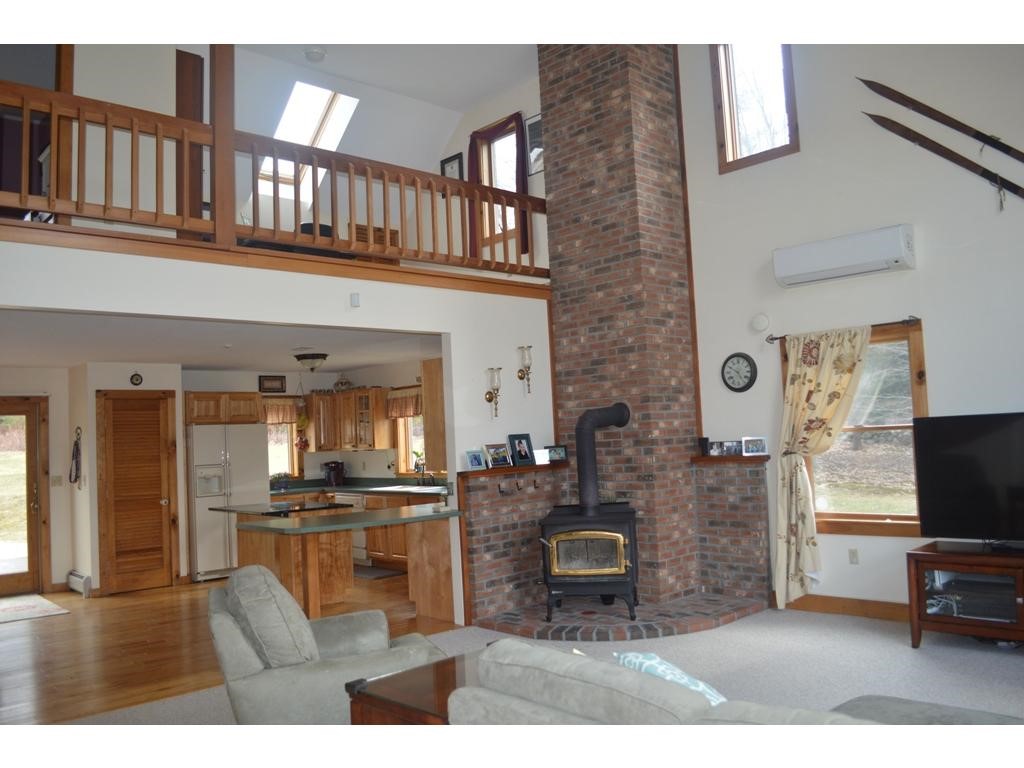 966 Creed Hill Road Pittsford, VT 05763 - Photo 7 of 27