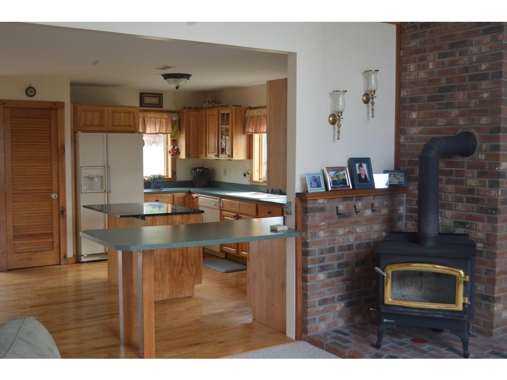 966 Creed Hill Road Pittsford, VT 05763 - Photo 9 of 27