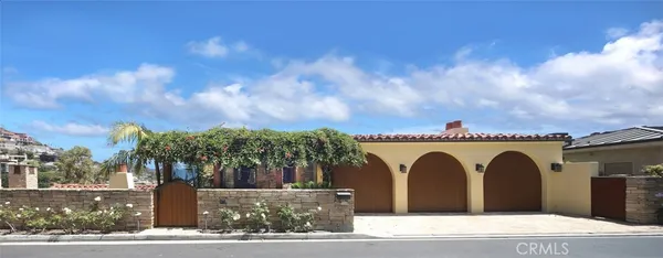 a view of a water fountain with a roof