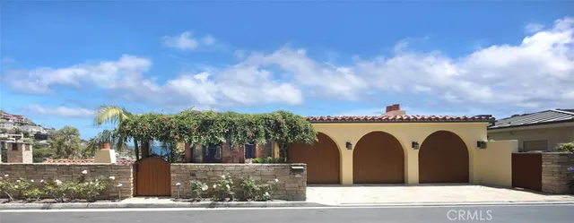 a view of a water fountain with a roof