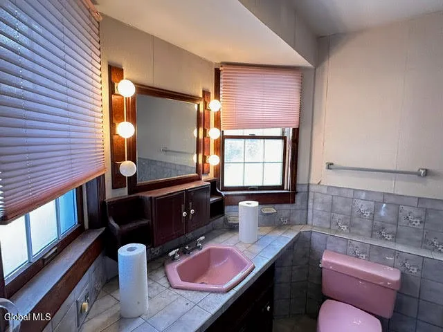 $165,000 | 29 Buchanan Street, Albany, NY 12206