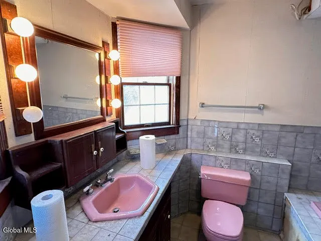 $165,000 | 29 Buchanan Street, Albany, NY 12206