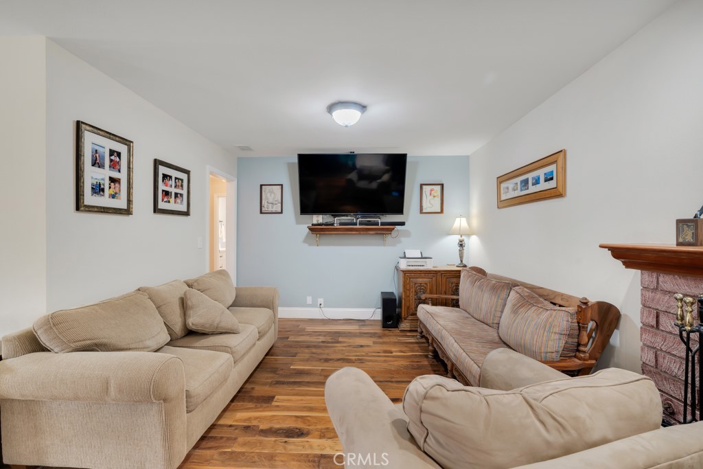 1059 Rambling Road Simi Valley, CA 93065 - Photo 13 of 50