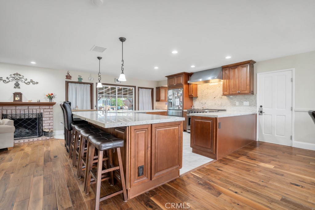 1059 Rambling Road Simi Valley, CA 93065 - Photo 7 of 50