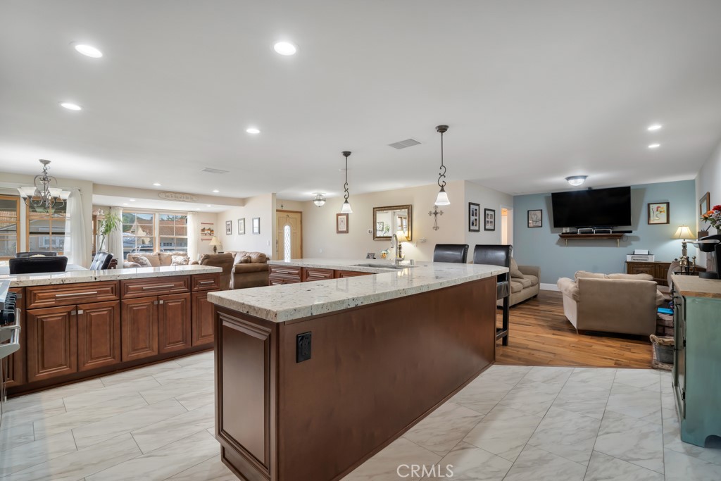 1059 Rambling Road Simi Valley, CA 93065 - Photo 10 of 50