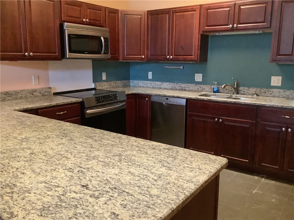 1 Tupperware Drive, Unit 119 North Smithfield, RI 02896 - Photo 3 of 16