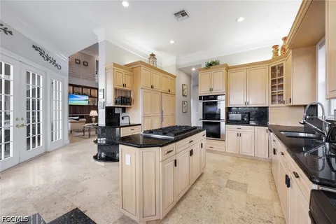 $1,850,000 | 5312 Southwest 28th Place, Cape Coral, FL 33914