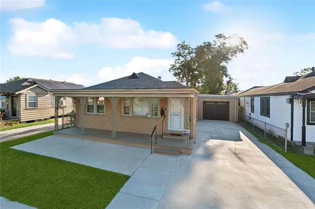 $299,900 | 1706 Williams Boulevard, Kenner, LA 70062