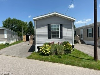 12860 Mayfield Road, Unit 52 Chardon, OH 44024 - Photo 2 of 24