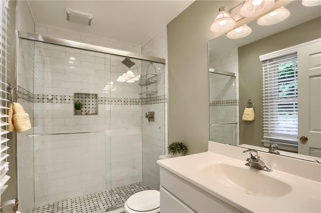 119 Berwyn Road Pittsburgh, PA 15237 - Photo 20 of 25 a bathroom with a sink a toilet and shower