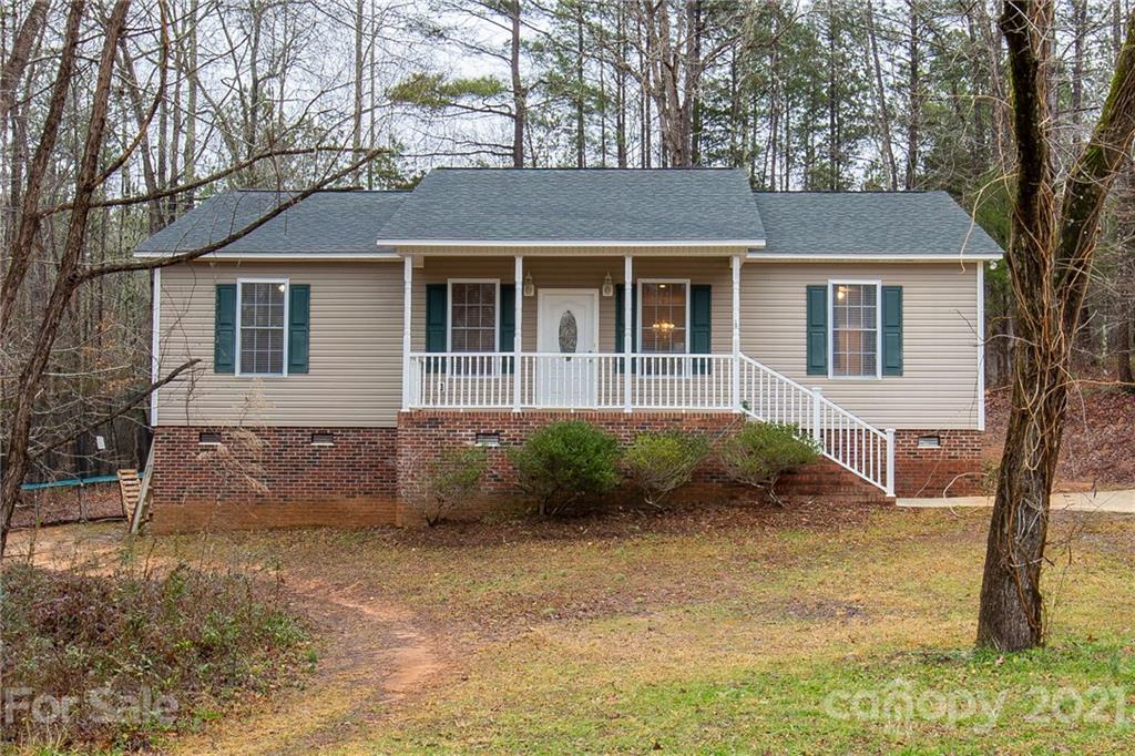 1202 Hermitage Road Lancaster, SC 29720 - Photo 3 of 18 Gallery Image 3