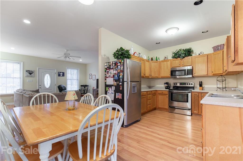 1202 Hermitage Road Lancaster, SC 29720 - Photo 8 of 18 Gallery Image 8