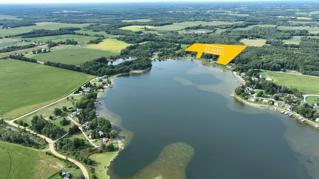 $525,000 | 14308 Church Road, Howard City, MI 49329