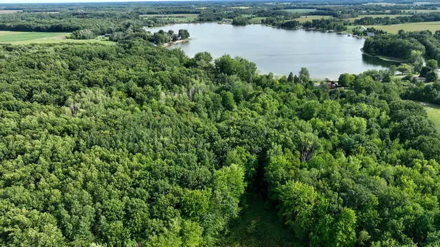 $525,000 | 14308 Church Road, Howard City, MI 49329