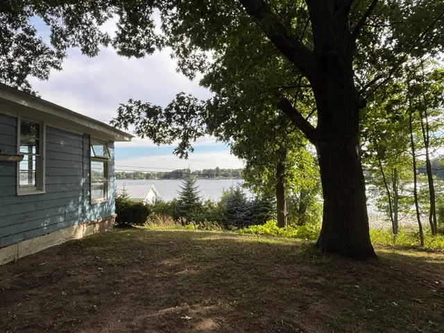 $525,000 | 14308 Church Road, Howard City, MI 49329