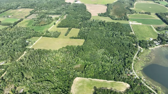 $525,000 | 14308 Church Road, Howard City, MI 49329