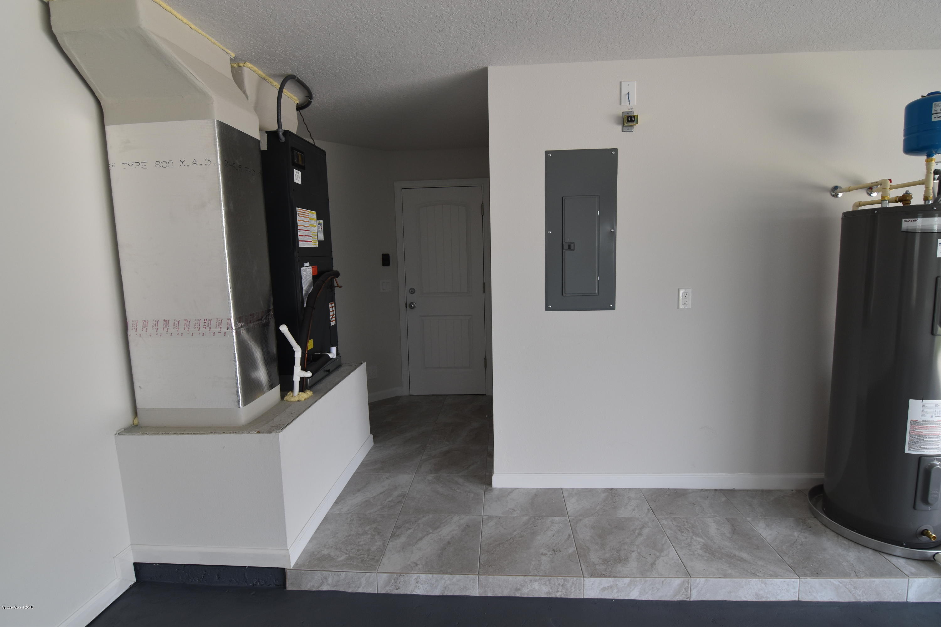 2011 Tallridge Road Melbourne, FL 32935 - Photo 7 of 19 DSC_0035