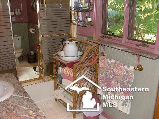 12006 Jackman Road Temperance, MI 48182 - Photo 31 of 33 592751-30.JPG