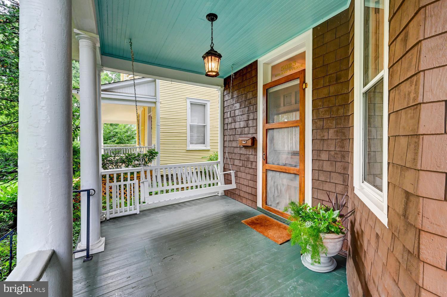 5023 Roland Avenue Baltimore, MD 21210 - Photo 6 of 52