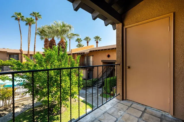 $380,000 | 291 East Mel Avenue, Unit 312, Palm Springs, CA 92262