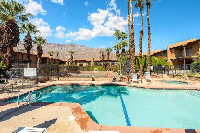 $380,000 | 291 East Mel Avenue, Unit 312, Palm Springs, CA 92262